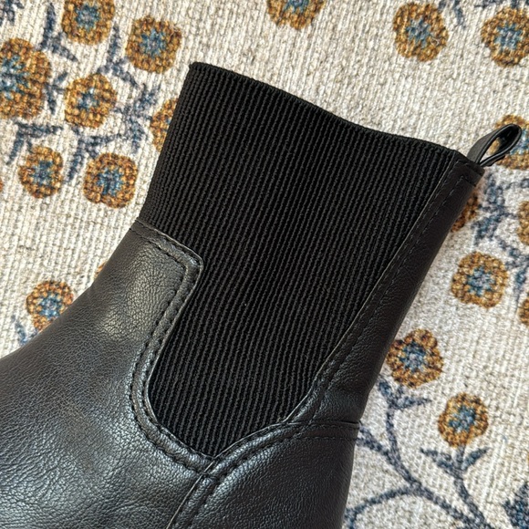 Zodiac | Roxie black platform block heel boots size 6.5 - Picture 6 of 9